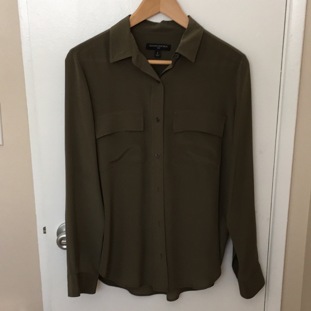 Banana Republic Silk Shirt Size S